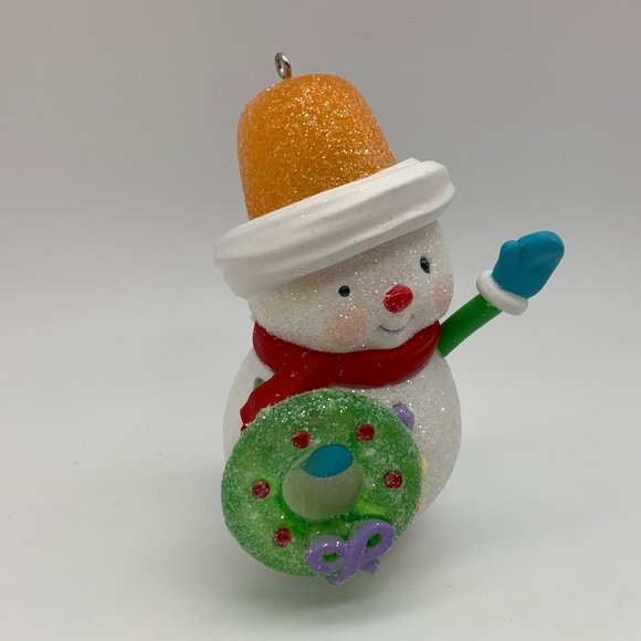 Hallmark Keepsake Sweet Snowman 2019 Limited Edition Christmas Ornament - Picture 2 of 16